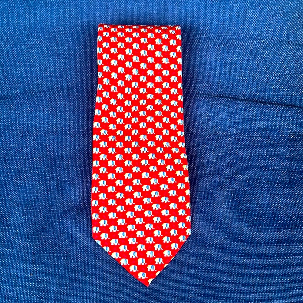 Red elephant silk tie, Jos A Bank Mens 100% Silk red Elephant Tie republican